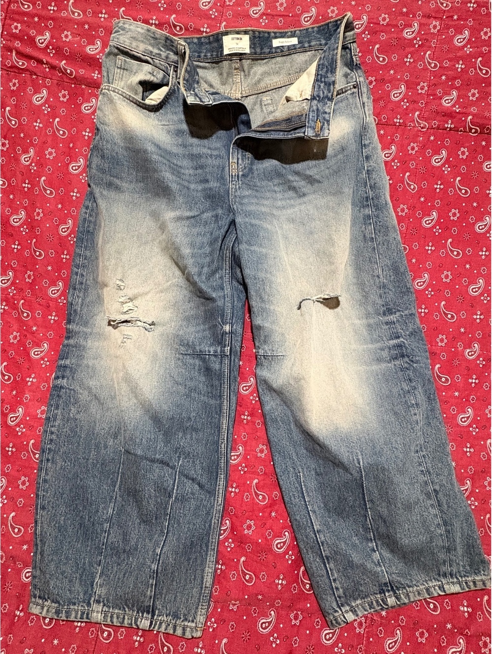 Cotton On Men's Size 34 Super Baggy Balloon Jeans Distressed Blue Curved Seam